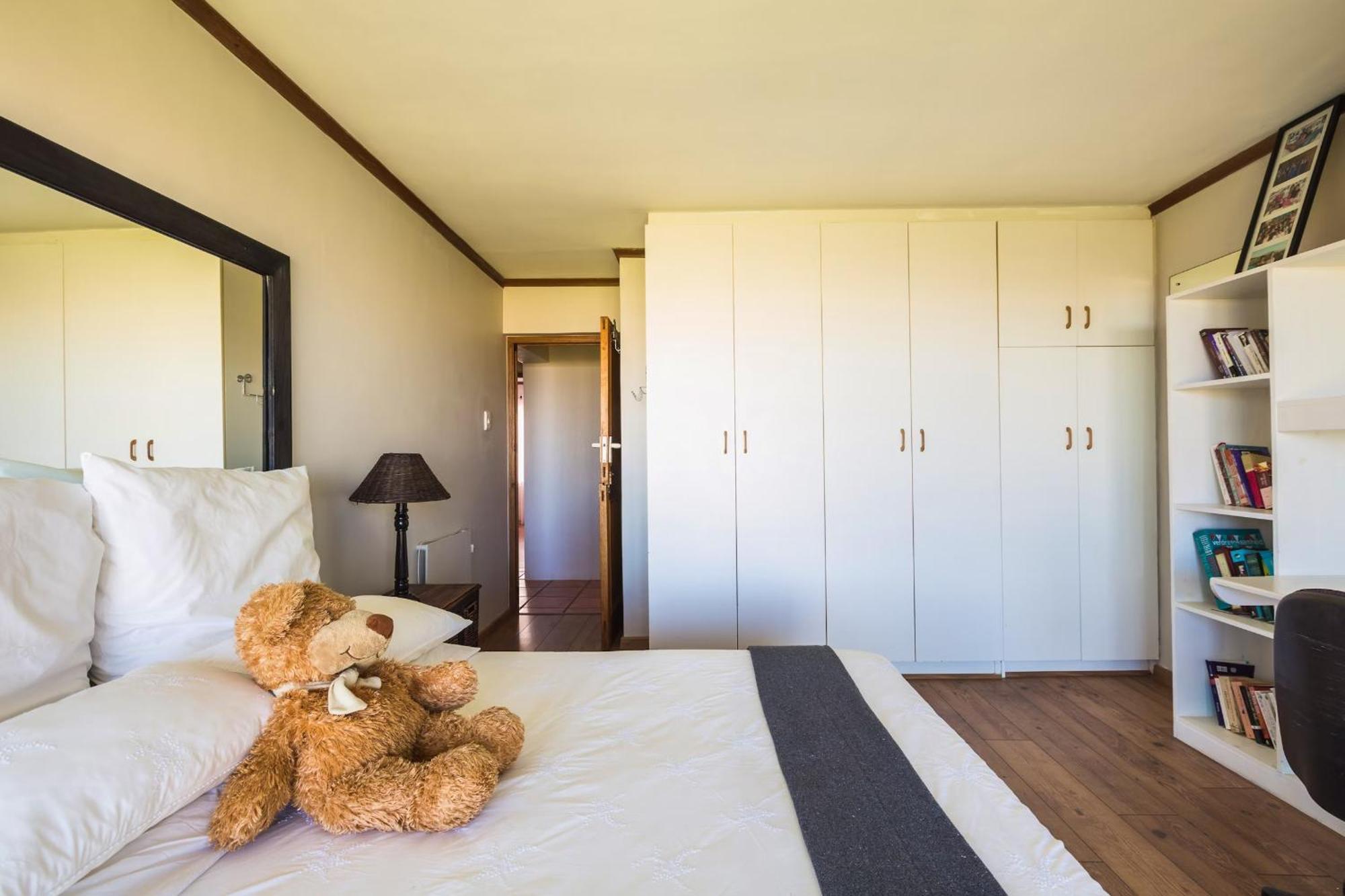14 Penguin Place, Мелкбосстранд Номер фото